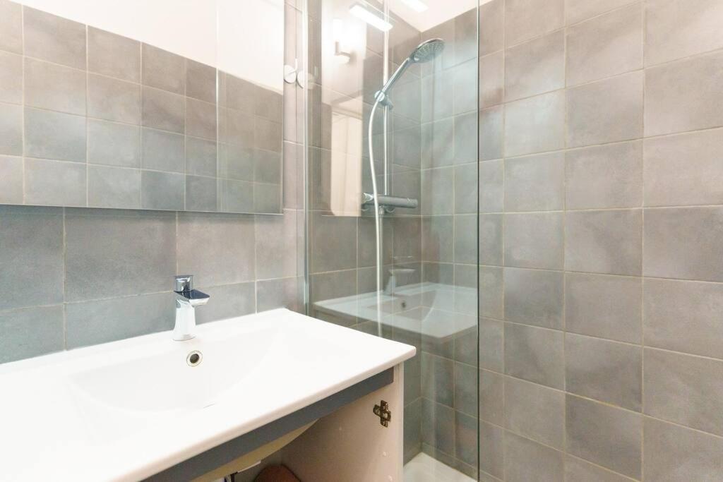 Duplex En Plein Centre Historique Aix En Provence Apartment เอ็ก-ซอง-โพรวองซ์ ภายนอก รูปภาพ